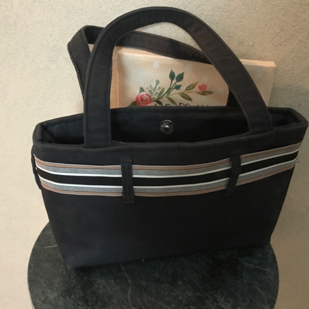 B’s Purse - Interchangeable Ribbon - Picture 4 of 4